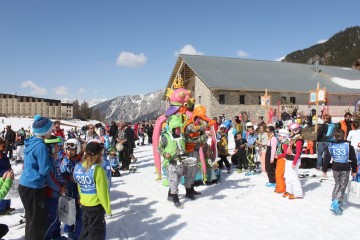 1000 pattes defile deguisement